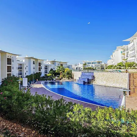Paradise Apartment *